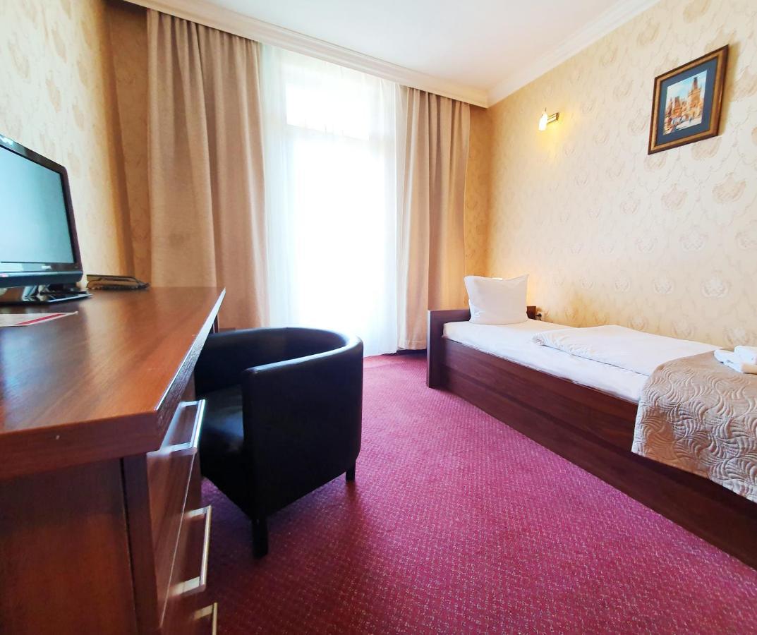 Relax Inn Prague Exterior photo