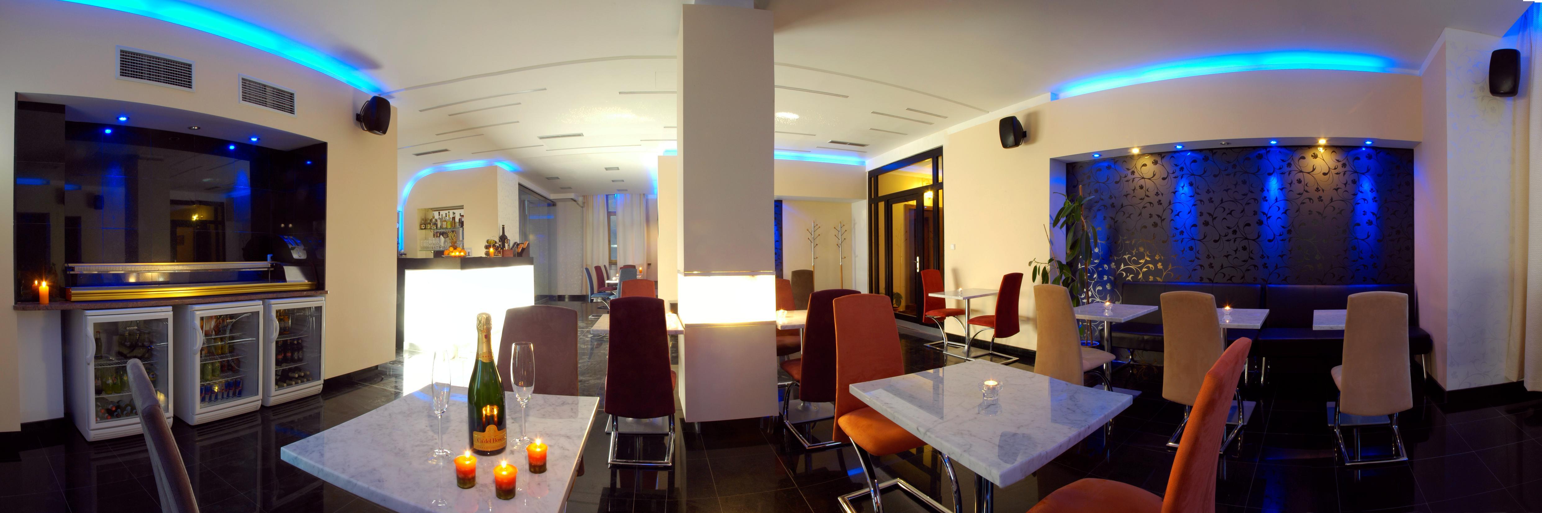 Relax Inn Prague Exterior photo