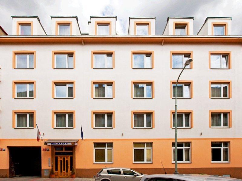 Relax Inn Prague Exterior photo