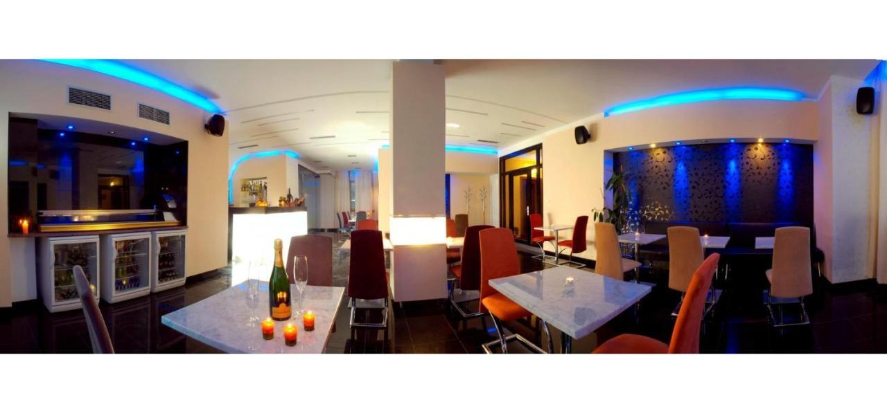 Relax Inn Prague Exterior photo